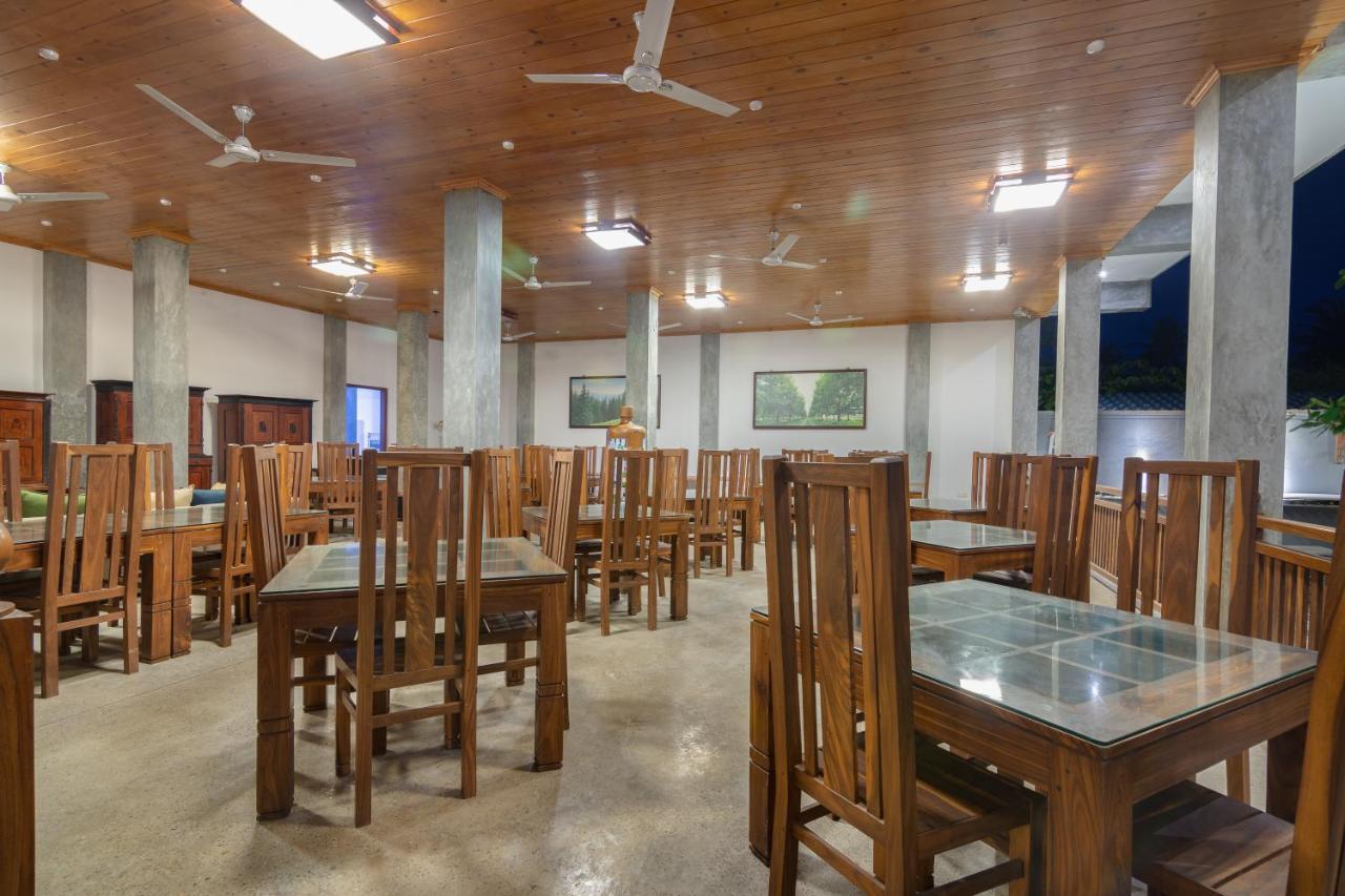 Samaraana Hotel Ahangama Kültér fotó