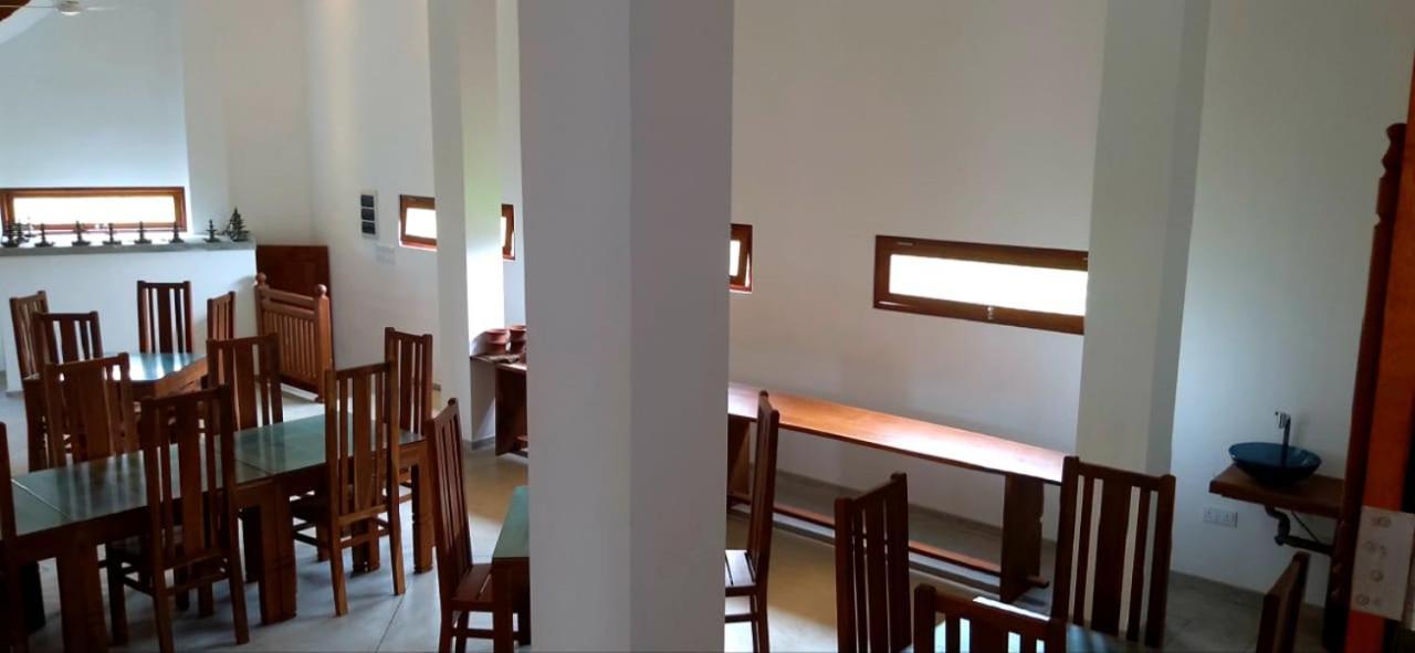 Samaraana Hotel Ahangama Kültér fotó